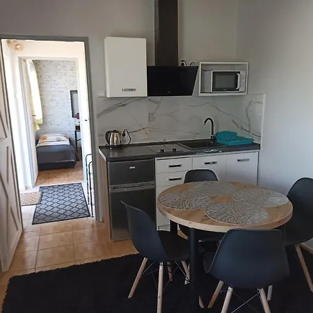 Habitación en casa particular Aga *